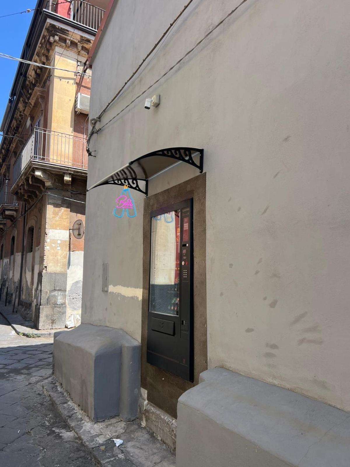 King House Catania Hostel Ostello Catânia Exterior foto
